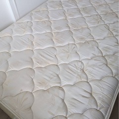 【GW中に取りに来れる方限定】20万円で購入した大塚家具のマットレスの画像