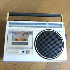 ラジオ　カセットレコーダー　昭和レトロの画像