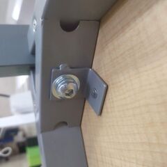 引っ越しに伴いテーブル処分します。の画像