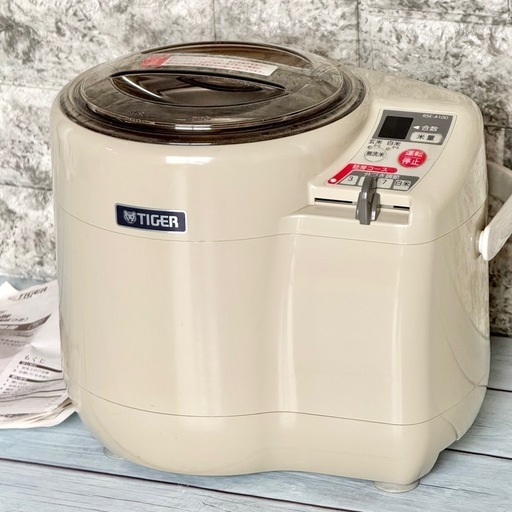 新作入荷，2025 【昭和レトロ 】タイガー 家庭用精米機はやづきさん