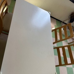 ダイニングテーブル椅子セット差し上げます
