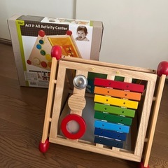 赤ちゃん　おもちゃ　アクティビティセンター　　エデュテ