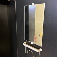 タンス(服用のタンス)の画像