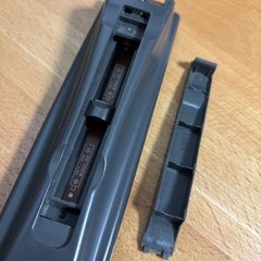HITACHI デジタルテレビ リモコン C-H27の画像