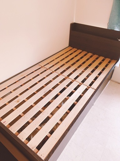 ベッドフレーム