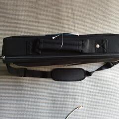 キャリングバッグの画像