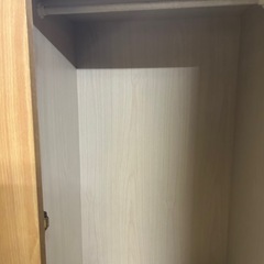 タンス(服用のタンス)の画像