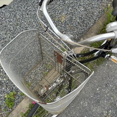 ブリヂストン　２７インチ通勤、通学自転車　ステンレスでサビに強いの画像