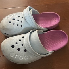 クロックス　22-23cmくらい