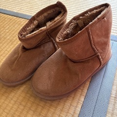 ブーツM