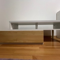 ニトリ　伸長式テレビ台の画像