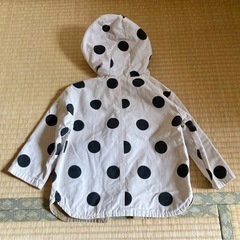 子供　上着　パーカー　100サイズの画像