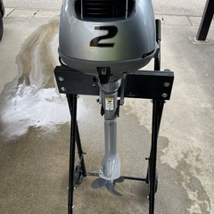 ホンダ二馬力船外機（エンジンスタンド付き
）
