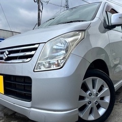 低走行6万キロ台♪月々9千円〜分割払い可‼️ 車検2年付き！【名義変更代込み】☆スズキ ワゴンR☆Bluetoothナビ付き☆走行中DVD見れます☆ETC付き☆プッシュスタート☆ドライブレコーダー付きのフル装備☆純正アルミ☆事故修復歴無し☆そのまま乗って帰れます！の画像