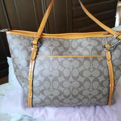 COACH コーチ トートバッグ シグネチャー ベージュ オレンジの画像