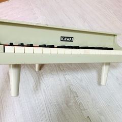 KAWAI ベビー　ピアノ　木製楽器　知育おもちゃの画像