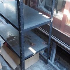 アイアンラック、中量鉄骨棚、棚、倉庫整理に、４１ｘ１６５、横80くらいです、の画像