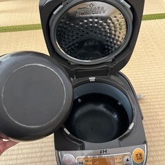 お話し中です  
炊飯器の画像
