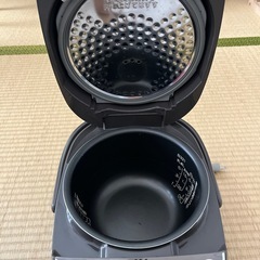 お話し中です  
炊飯器の画像