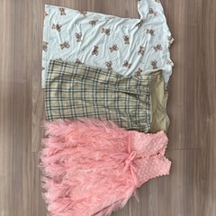 120cm女の子ワンピース（セレモニー用・部屋着）パジャマ・シューズなどの画像