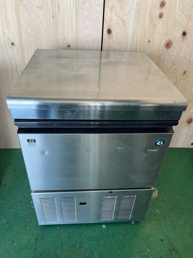 ホシザキ製氷機  55kg  2010年
