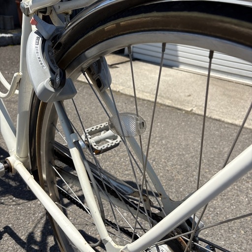 ブリジストン カジュナ自転車 ホワイト