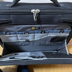 case LOGIC   PCバックの画像