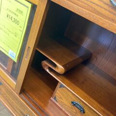 【広島石内店】★ジモティー割あり★ｶﾞﾗｽ引き戸棚/クリーニング済みHG-5555の画像