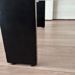 ガラステーブルの画像