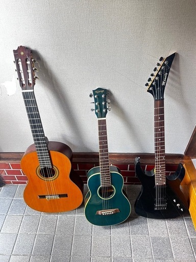 ギター3個