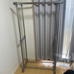 ハンガーラック