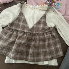 110センチ　トレーナー　女の子の画像