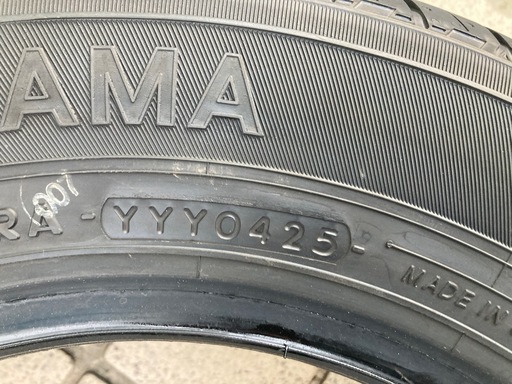 タイヤ  145/80R12　80/78  ヨコハマタイヤ RY52　軽トラ軽バン バリ溝