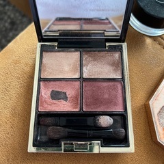 高級化粧品　SUQQU  BOBBI BROWN  DEAR DAHLIA CHANEL セット品の画像