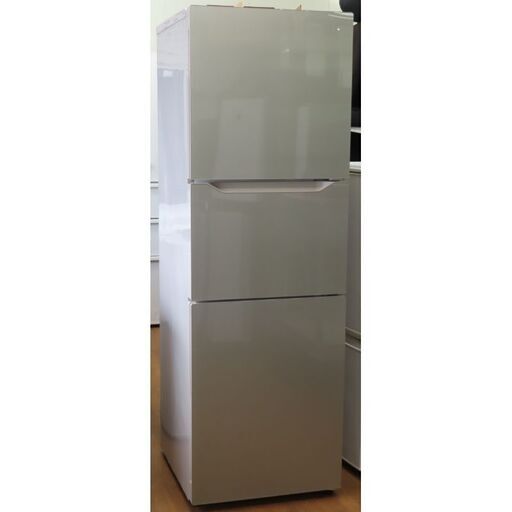 ♪TWINBIRD/ツインバード 3ドア冷蔵庫 KHR-EJ19 199L 2020年 温度切替室 200Lクラス♪