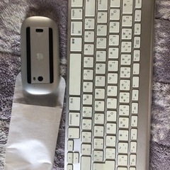 Appleのワイヤレスキーボードとマウスセット