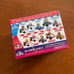 マクドナルド　ハッピーセット　マリオカート　ゴールドマリオ新品未開封の画像