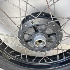 グラストラッカー前後ホイールの画像