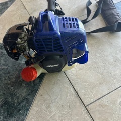 エコー エンジン式刈払機 の画像