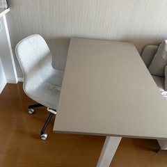 IKEA 昇降テーブル　デスクチェア　セット　トロッテン　ホワイ...