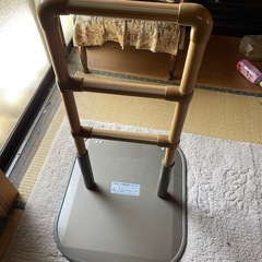 介護用品つかまり立ちの画像