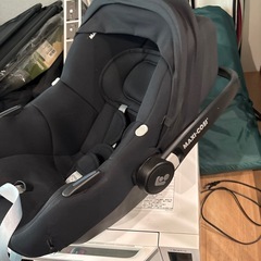 チャイルドシート　maxi cosiの画像