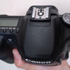 良品　CANON EOS 50D　＋バッテリー　＋充電器の画像