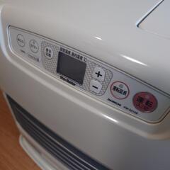 石油ファンヒーター　ストーブ　2015年製の画像