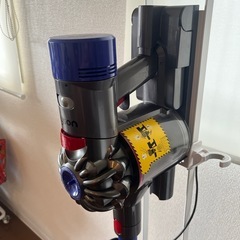 【ジャンク】ダイソン　コードレス掃除機（別売りスタンド付）の画像