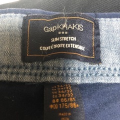 GAP チノパンの画像