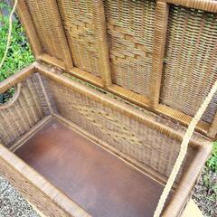 ラタンBOX　籐編み　蓋付きの画像