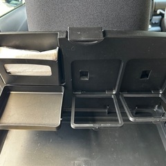 後部座席用簡易テーブルの画像