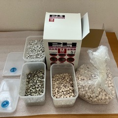 【取引完了】60cmガラス水槽セット（照明・外部フィルター・ろ材込み）の画像