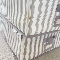 IKEA SVIRA　収納ボックス 2個セットの画像